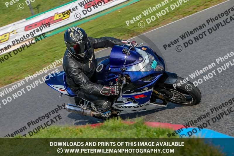 PJM Wedding Photography;enduro digital images;event digital images;eventdigitalimages;mallory park;mallory park photographs;mallory park trackday;mallory park trackday photographs;no limits trackdays;peter wileman photography;racing digital images;trackday digital images;trackday photos